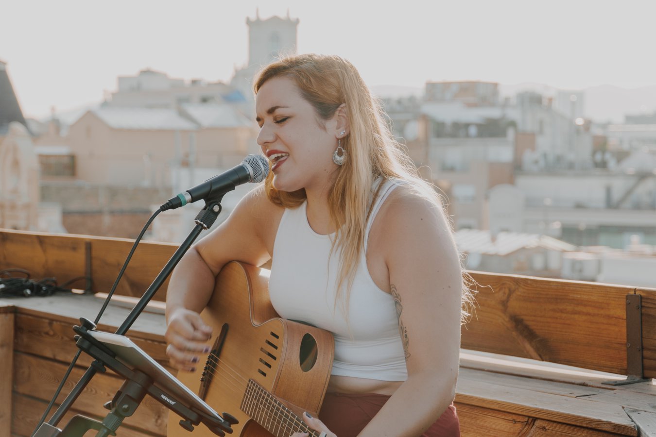 Rebecca Rubio · 8
